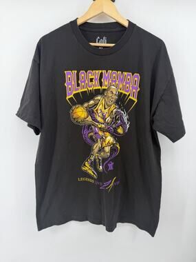 Kobe Bryant Black Mamba Legends Live Forever T-Shirt Men’s